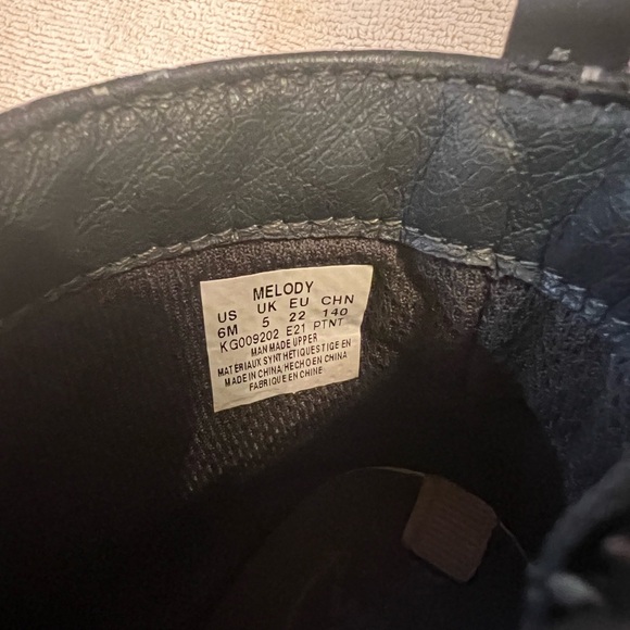 Starry Black Stride Rite Boots 6 Toddler - Picture 6 of 6